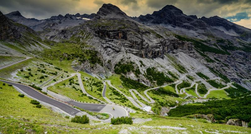 col-route-france-alpes col-route-france-alpes